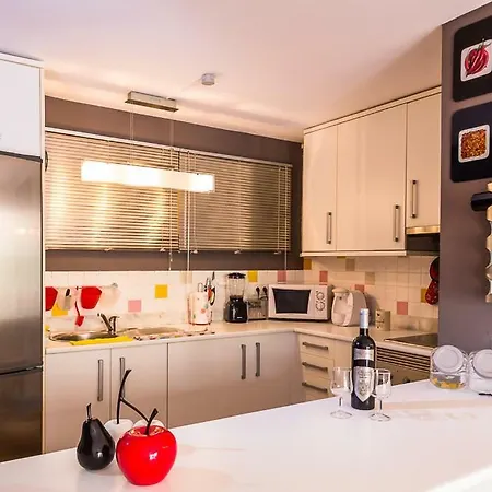 Residencial Apartament Wiffi Lägenhet